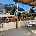 Le Rocce Da Tragara, Tragara Essential